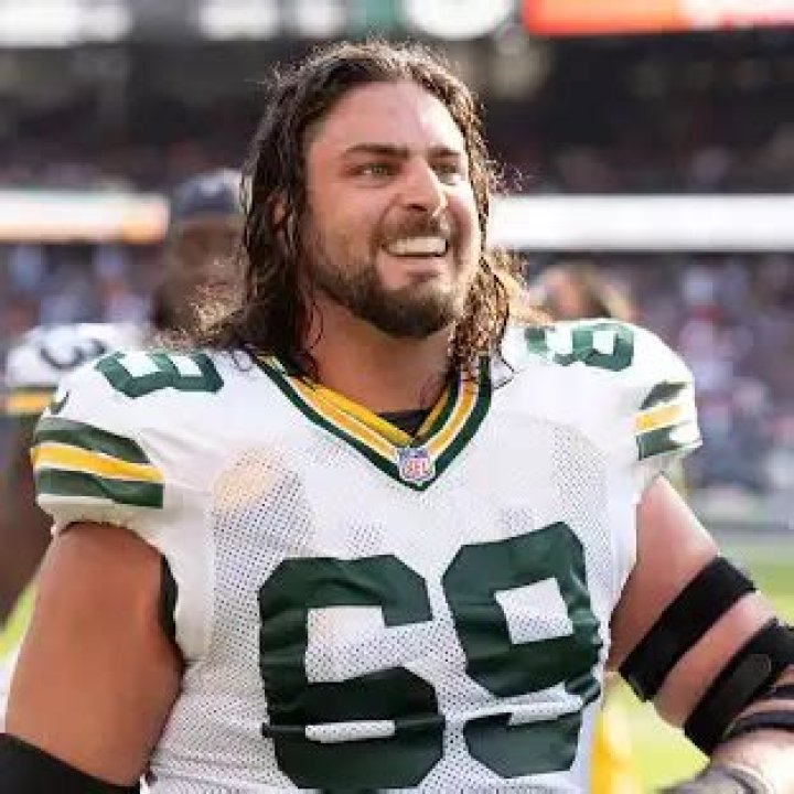 David Bakhtiari Bio, Age, Net Worth, Height, In Relation, Facts