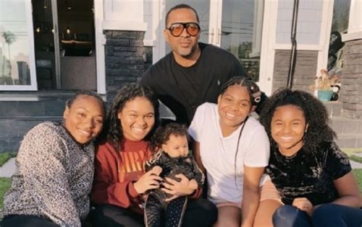 How Many Kids Does Mike Epps Have? Uncovering the Family Life of the Comedy Legend