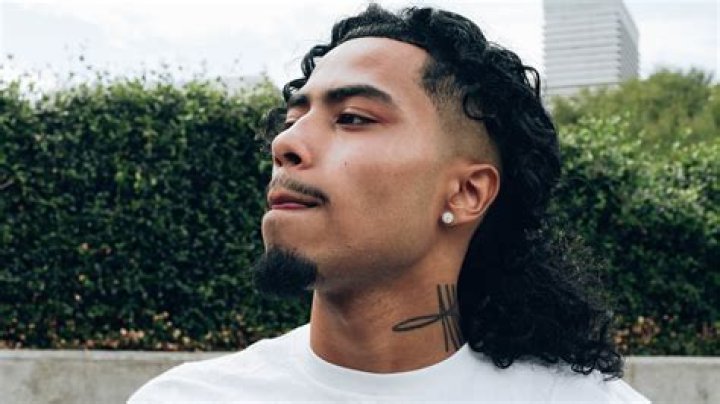 Is Aaron May Married? Aaron May Age, Chef Aaron May Girlfriend