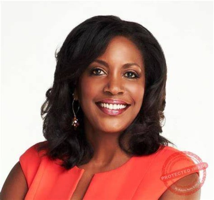 Jayne Brown QVC, Wiki, Age, Husband, Daughters, Net Worth, Hair, Illness