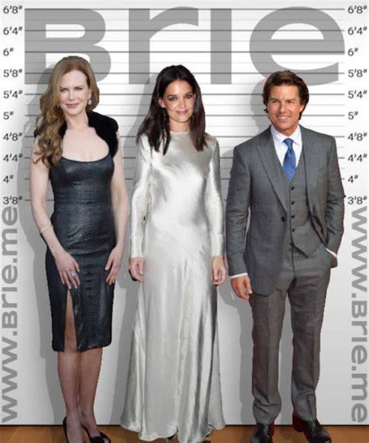 Katie Holmes height, weight, age. Body measurements.