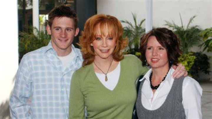 Reba McEntire&rsquo;s Kids Find Out About Her Six Children Here Hollywood Life