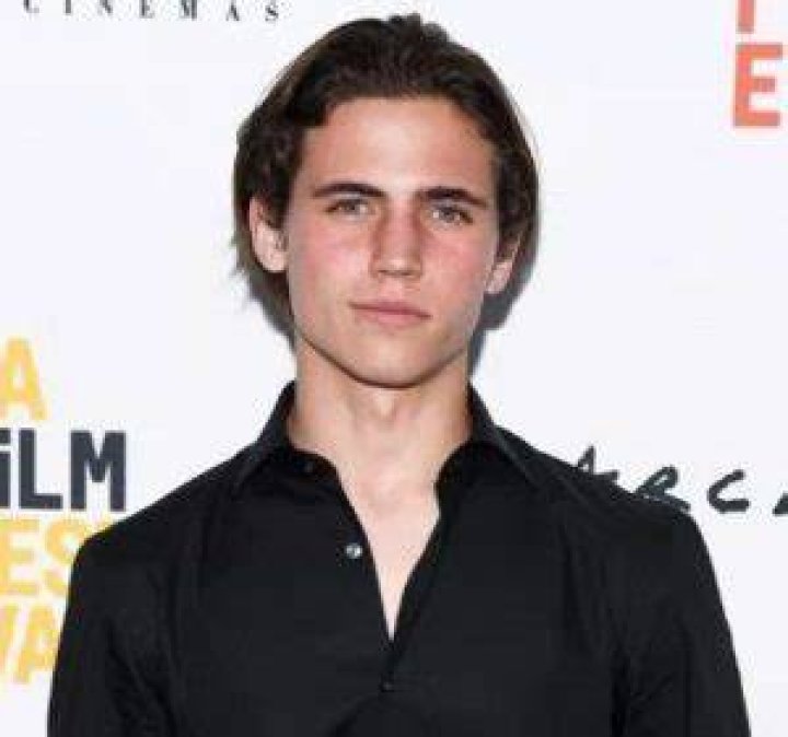 Tanner Buchanan Bio, Facts, Age, Height, Girlfriend, Net Worth