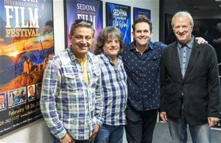 Unveiling The Ages Of Chicago Band Members: Discoveries And Insights