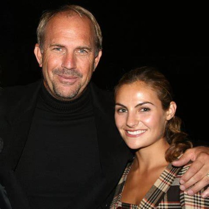 Who is Annie Costner? Age, children, spouse, wedding, movies, profiles