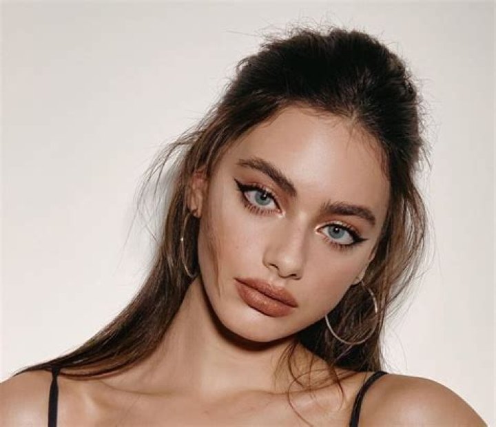 Yael Shelbia Net Worth Bio Age Height Family